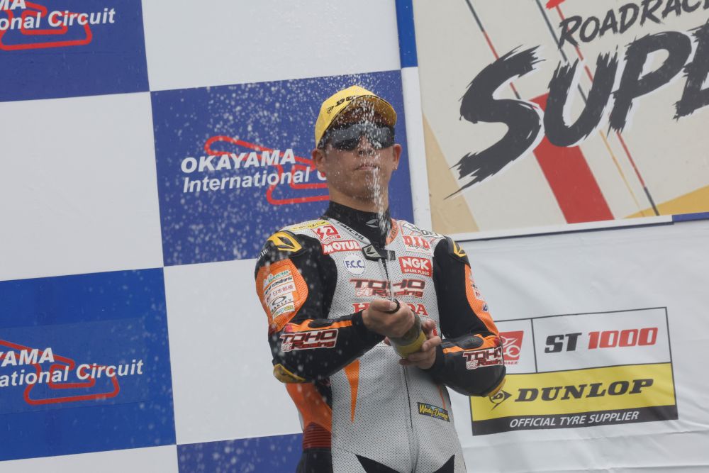 勝負の岡山大会！ポールポジション獲得も無念の2位